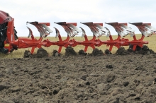 KUHN plov KUHN plov
