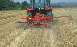 KUHN GA 4121 GM strängläggar