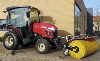 Yanmar YT 235H kompakttraktor