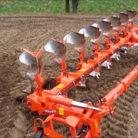 KUHN Vari-leader 8F NSH video