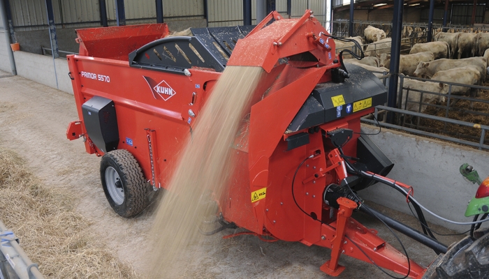 KUHN Primor 5570 strømaskine