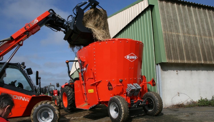 KUHN fuldfodervogn